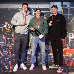 Racesquare Almere B.V. image 2