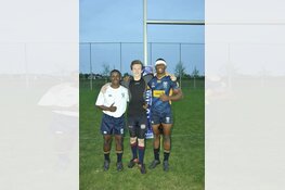 Cape Town Highschool bezoekt rugby vereniging De Bulldogs