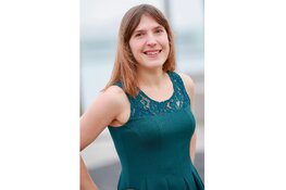 ProVeg oprichter Veerle Vrindts (32) ontvangt zaterdag het Growing Green Speldje in Almere