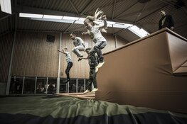 Gezinnen Voedselloket krijgen een leuke kerst bij Jumping Jack