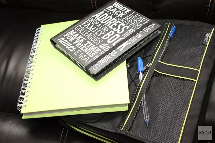 Steeds minder vaak sjouwen met schoolboeken
