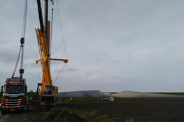 Start afbraak windmolens Jaap Roodenburg