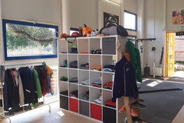 Vanaf 2 juni gaan de deuren van de Rode Draad weer open , de tweedehands sportwinkel!