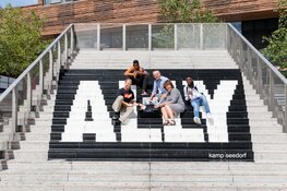 Almeers monopolyspel weer te koop bij VVV Almere