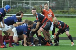 Rugby Club Bulldogs Almere op koers