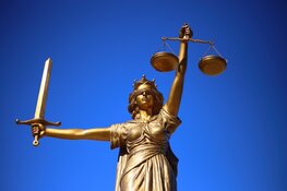 Moeder en zoon veroordeeld voor seksuele uitbuiting 14-jarig meisje