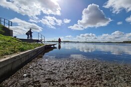 Studenten monitoren kwaliteit van zwemwater in Almere