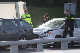 Schade bij kopstaartbotsing in Almere
