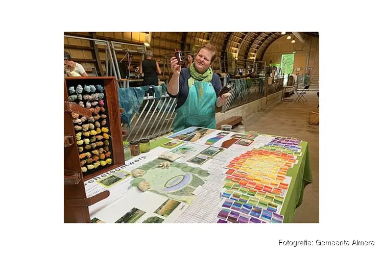 Drukke dagen bij Almeerse Wolunie voor Floriade-paviljoen