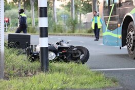 Scooterrijder zwaargewond na ongeval Almere