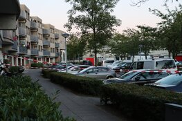 Peuter gewond na val uit appartement