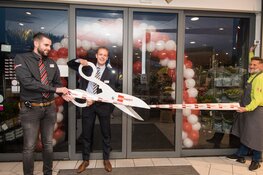 Dekamarkt opent eerste twee winkels in Almere
