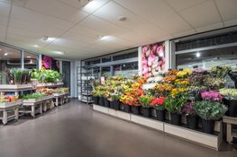 Drie keer is scheepsrecht voor DekaMarkt in Almere