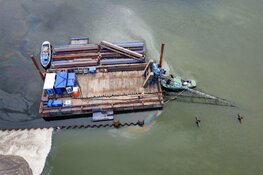 Kraan omgevallen in Almere