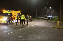 Automobilist vlucht na ongeval met twee auto&#39;s