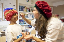 Luttelgeest en Almere met voorstelling over Sinterklaas