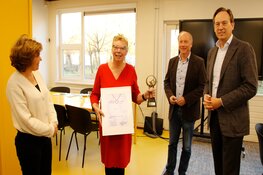 Praktijkonderwijs Almere ontvangt Onderwijsprijs Flevoland