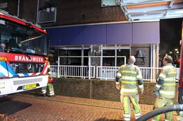 Veel schade na brand in flat Almere