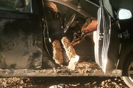 Automobilist vlucht na ongeval in Almere