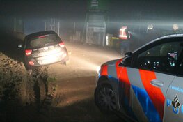 Automobilist vlucht na ongeval in Almere