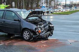Automobilist gewond bij aanrijding in Almere