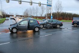 Automobilist gewond bij aanrijding in Almere
