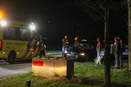 Vrouw aangereden tijdens uitlaten van hond in Almere