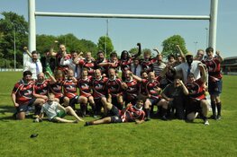 Senioren Rugby Almere kampioen 3e klasse