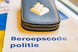 Minder disciplinaire maatregelen en ontslag voor politiemedewerkers in 2021
