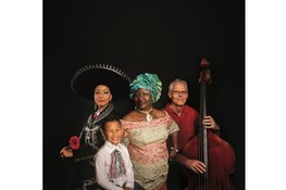 Connecting Cultures brengt verschillende culturen samen in Almere Centrum