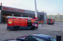 Brand bij Renault Trucks in Almere