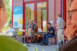 Jazz & poëzie bij StrandLAB