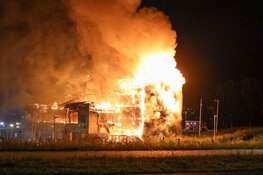 Grote brand verwoest Restaurant Onderweg langs A6