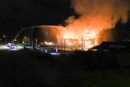 Grote brand verwoest Restaurant Onderweg langs A6