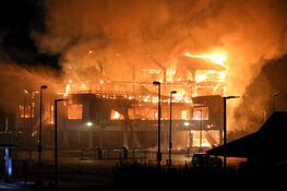 Grote brand verwoest Restaurant Onderweg langs A6