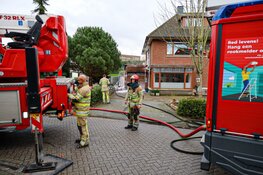 Brand in garage van woning Almere
