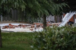 Brand in garage van woning Almere