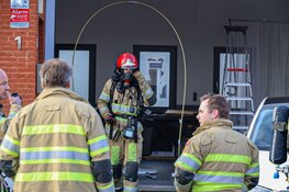 Brand in kapsalon Almere snel onder controle