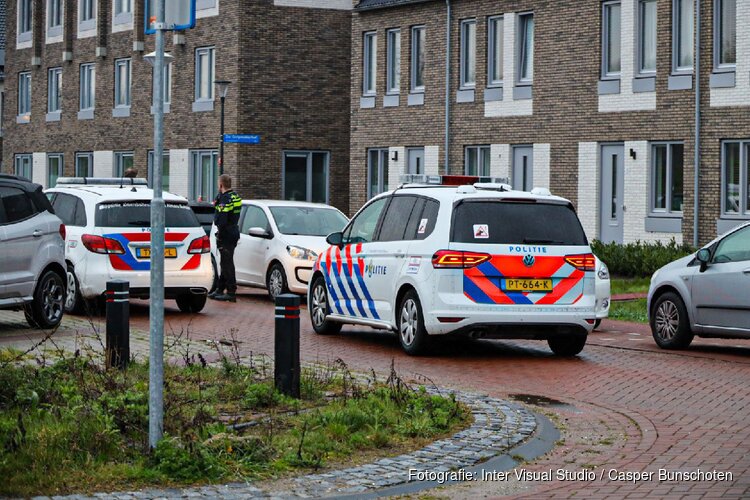 Politie zoekt getuigen van gewelddadige diefstal Almere