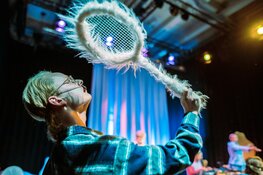 Is de nieuwe voorstelling De Poezieboys theater, poëzie of rock & roll?
