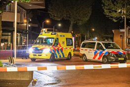 Man in schouder geschoten in Almere