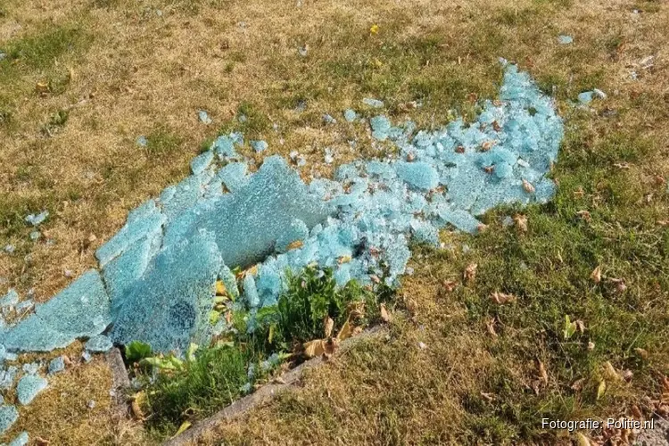 Gedenkplaats KWF Kankerbestrijding bij Dronten vrijwel geheel vernield