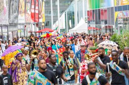 Connecting People viert Almere en al haar inwoners