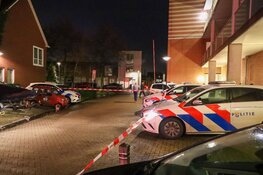 Groot politieonderzoek bij autobrand in Almere