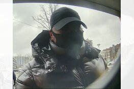 Gezocht: Oplichting - Zuideinde - Almere