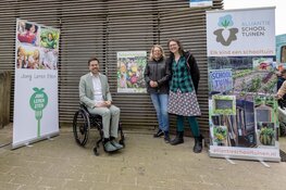 Feestelijke opening Schooltuinieren Almere tijdens de Week van de schooltuin