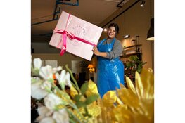 Fragrantly opent nieuwe winkel in Almere Ervaar de magie met gepersonaliseerde skincare en gezonde proeverijen