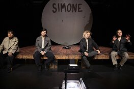 Hoognodige ode aan Andreas Burnier – queer icoon, haar tijd ver vooruit