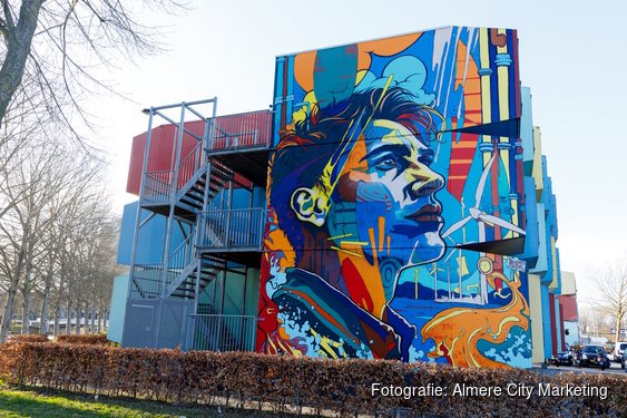 Nieuwe street art vertelt “Het Verhaal van Flevoland” in Almere