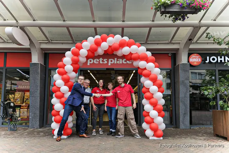 Pets Place opent vestiging in winkelcentrum Almere Buiten